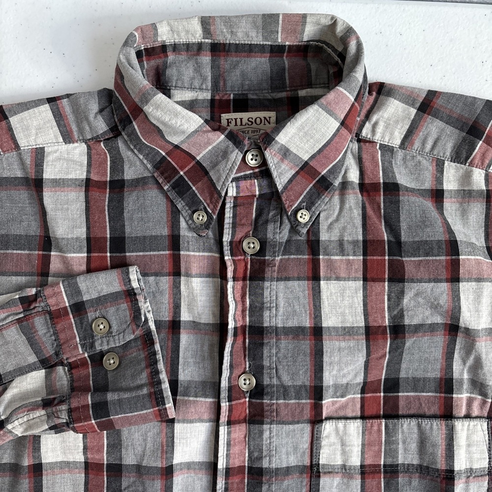 Filson Men's XS Gray Red Plaid 100% Cotton Long Sleeve Button Down Shirt‎